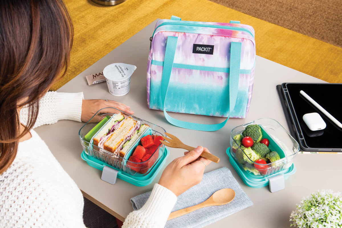 freezable-hampton-lunch-bag-g2 2022_Lifestyle_Hampton-Lunch-Bag_Tie-Dye-Sorbet_02_Lores_718dd725-efea-42d0-9ebf-1660f0dafb34.jpg
