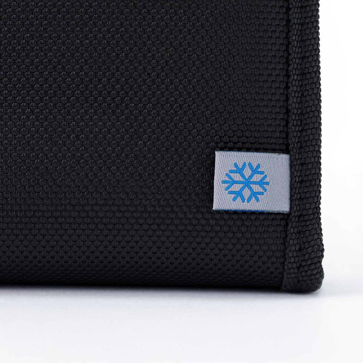 freezable-chill-board-large-p7 freezable-chill-board-large-black-ecofreeze-plus-zoom-tag.jpg