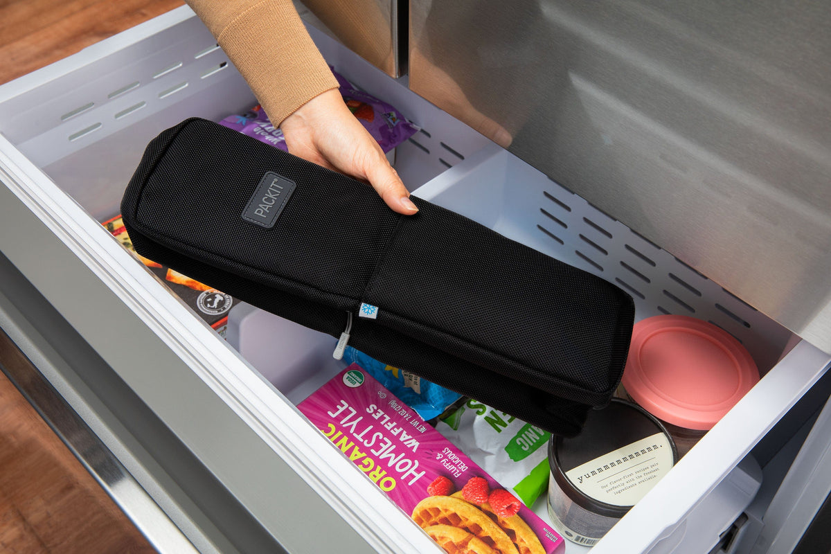 freezable-wine-carrier-d5 freezable-wine-carrier-black-freezer.jpg