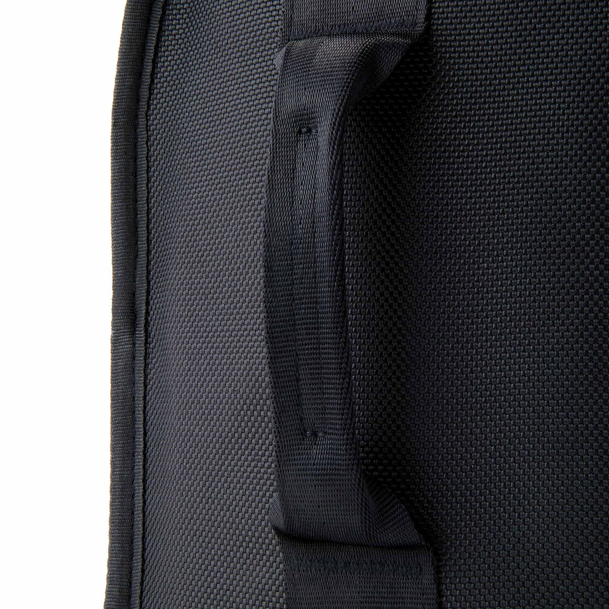 freezable-wine-cooler-d6 freezable-wine-cooler-black-zoom-back-seatbelt-webbing-handle.jpg