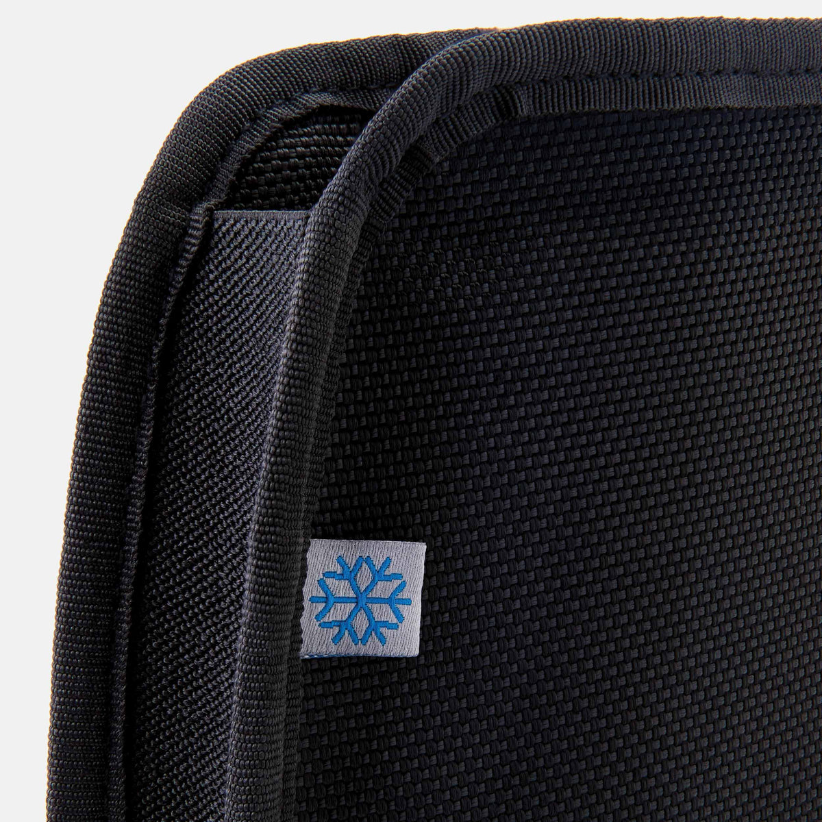 freezable-wine-cooler-d6 freezable-wine-cooler-black-zoom-snowflake-tag.jpg